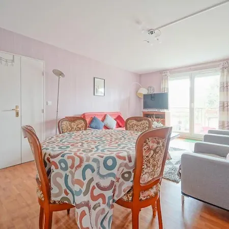 Spacious 1br With Great Balcony Apartamento
